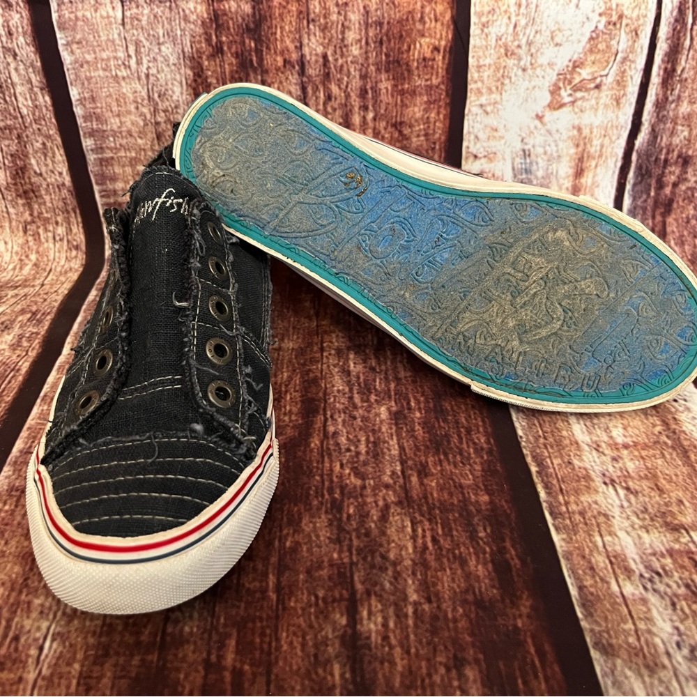 Blowfish | Women's Navy Blue Casual Sneakers - Picture 7 of 7